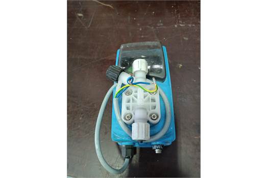 EMEC  VCL 0310 FP+PTFE 230VAC Pump